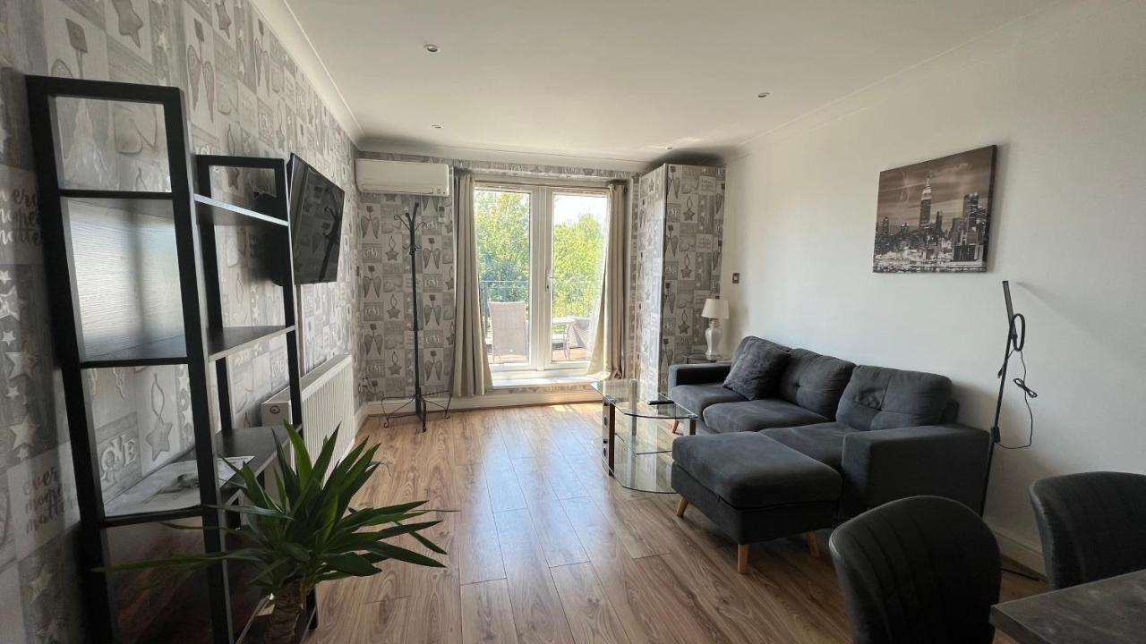 Comfy 2 Bedroom Apartments - Finchley Road, Londres Extérieur photo