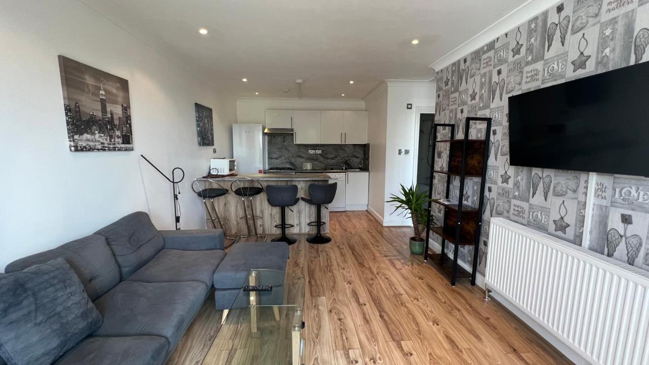 Comfy 2 Bedroom Apartments - Finchley Road, Londres Extérieur photo