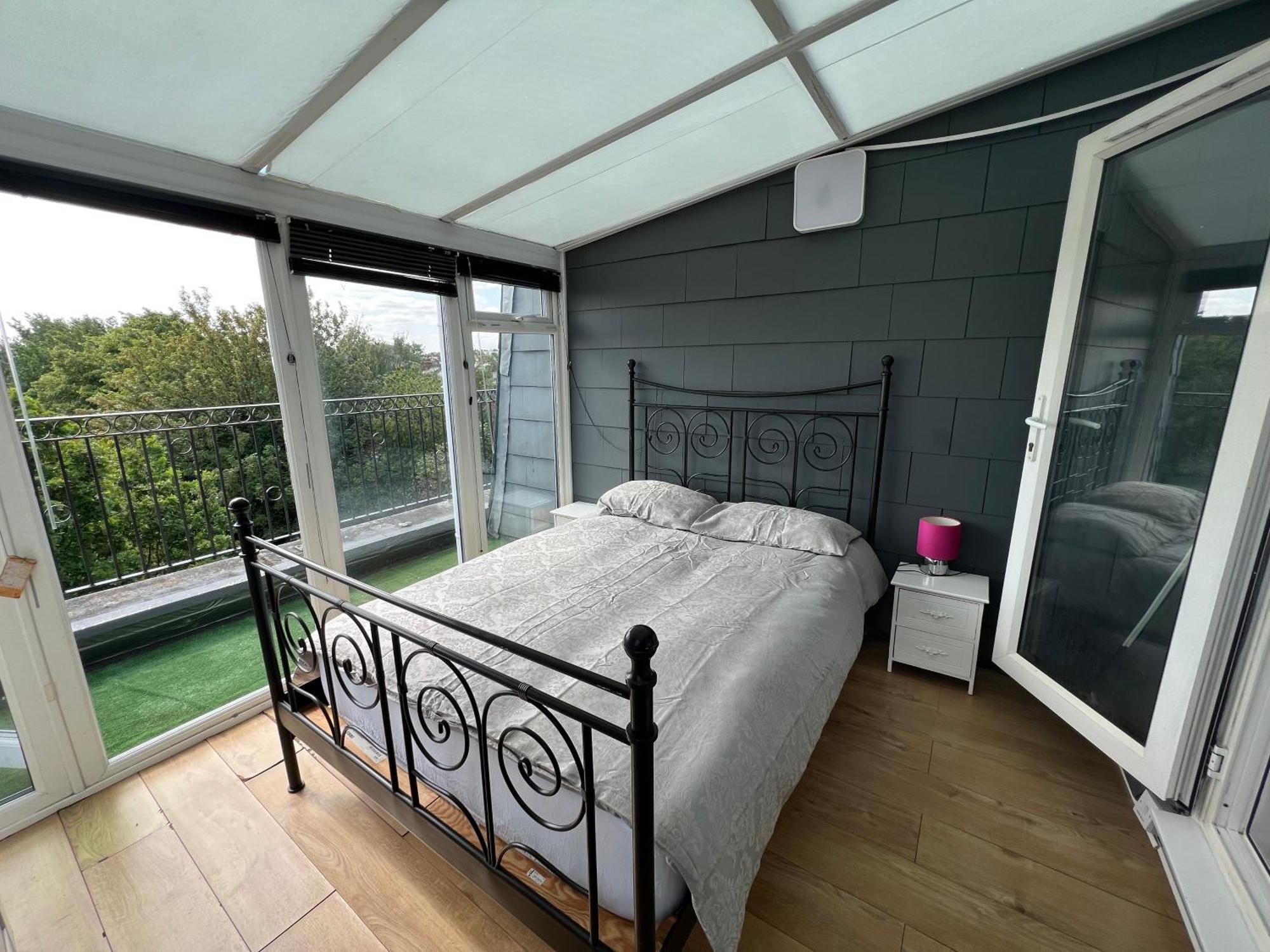Comfy 2 Bedroom Apartments - Finchley Road, Londres Extérieur photo