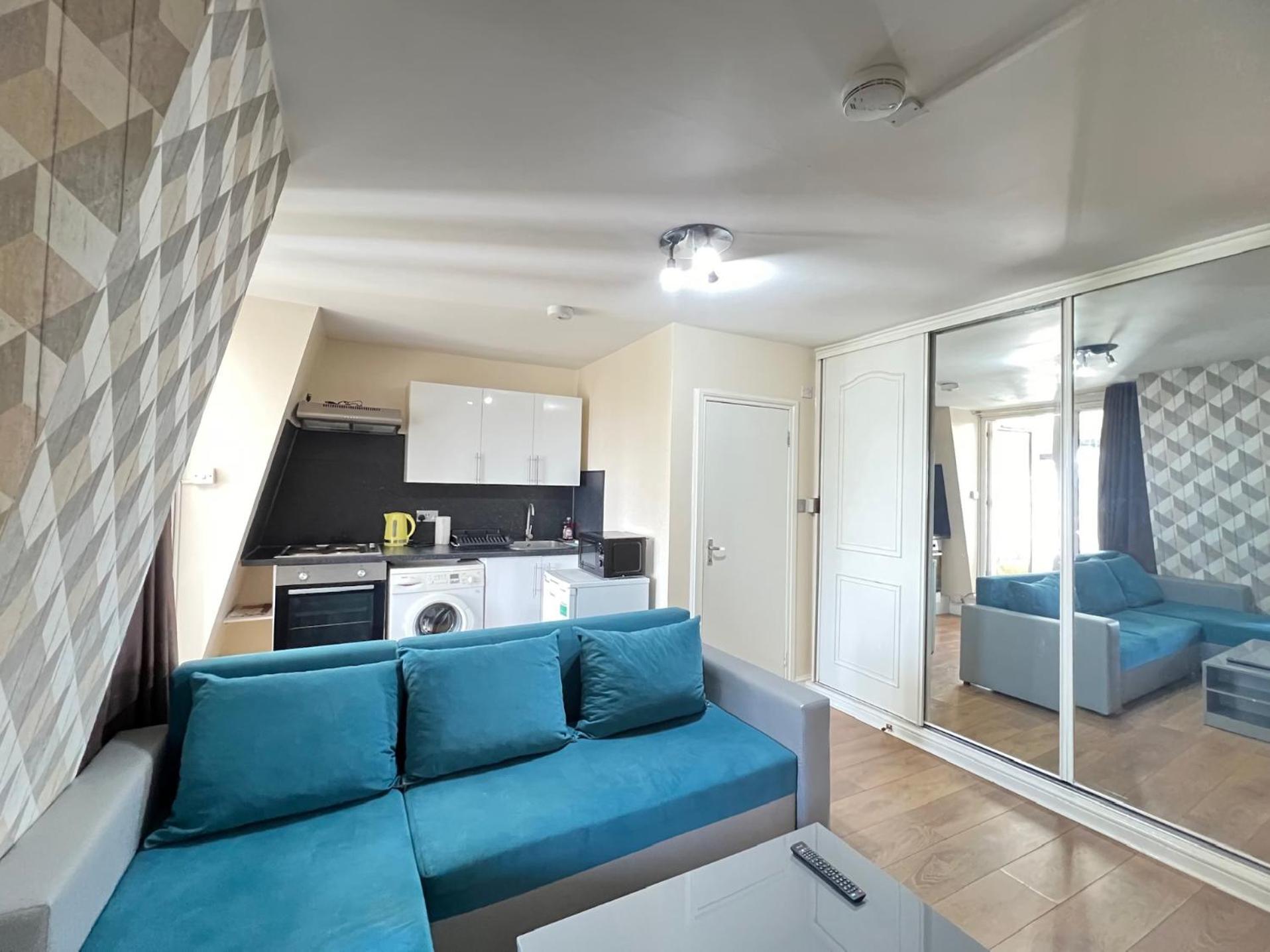 Comfy 2 Bedroom Apartments - Finchley Road, Londres Extérieur photo