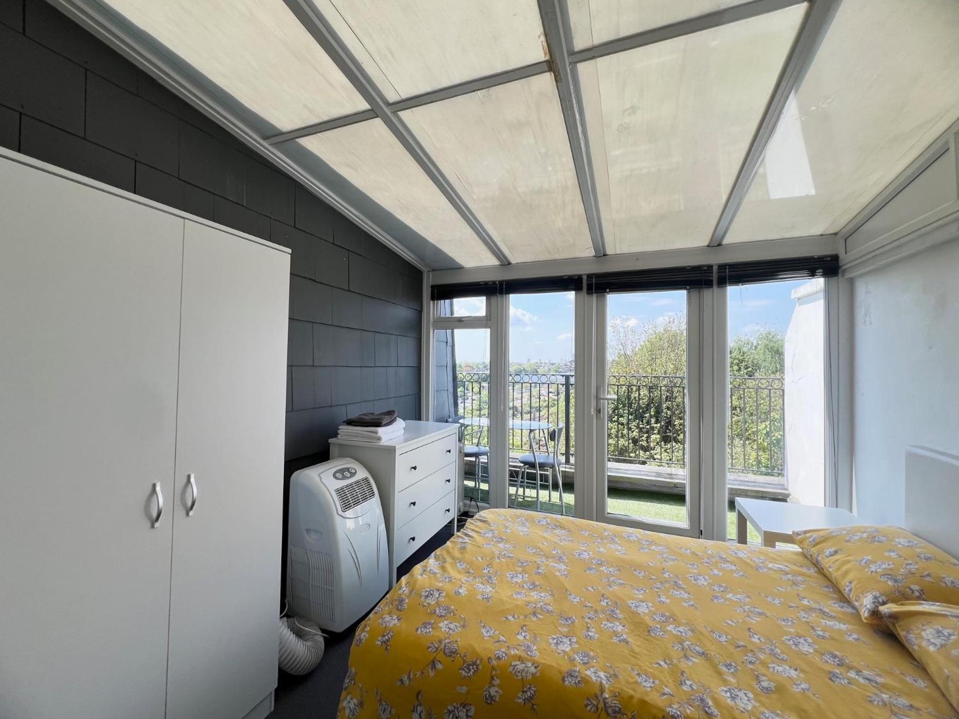 Comfy 2 Bedroom Apartments - Finchley Road, Londres Extérieur photo