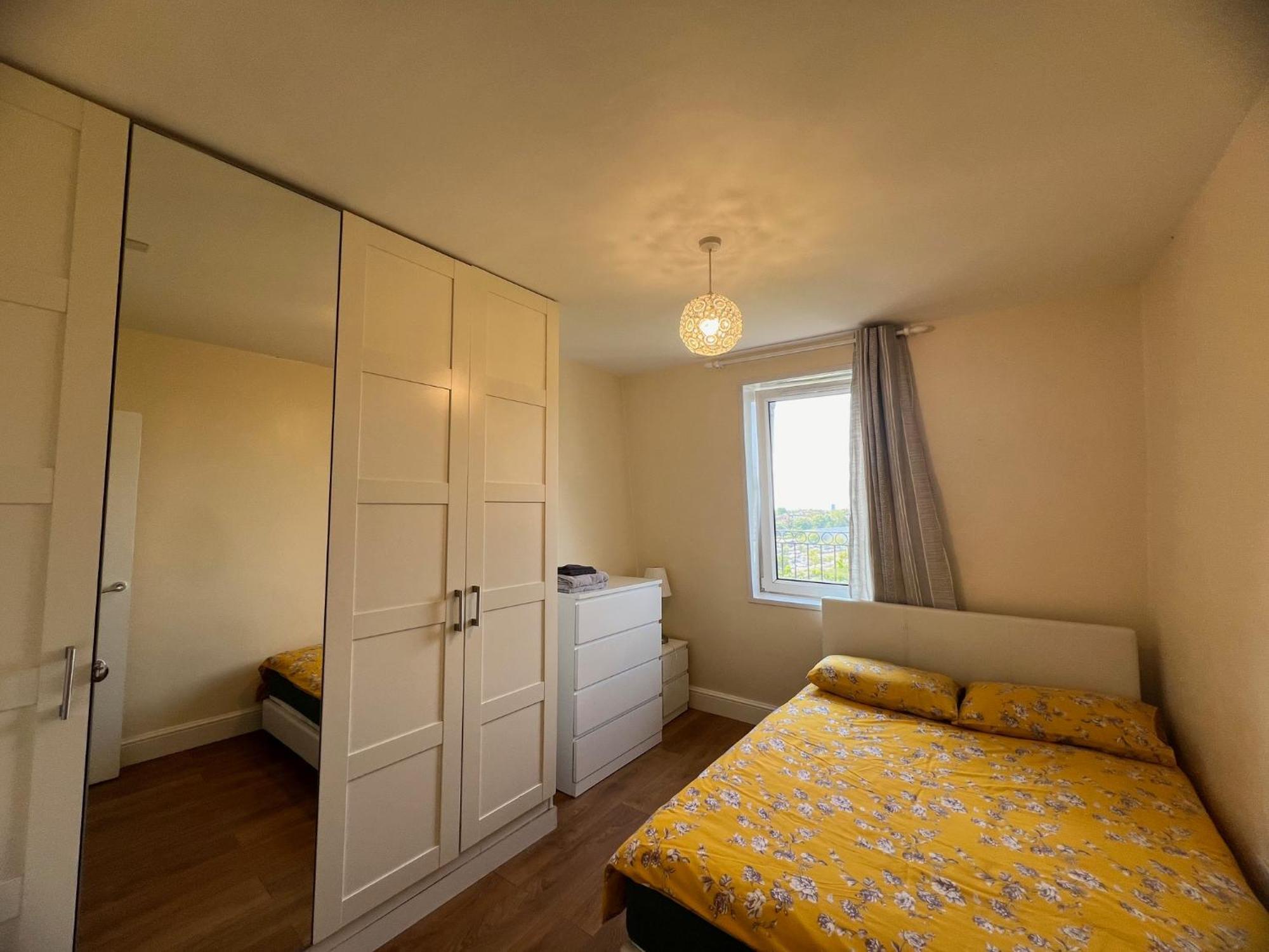 Comfy 2 Bedroom Apartments - Finchley Road, Londres Extérieur photo